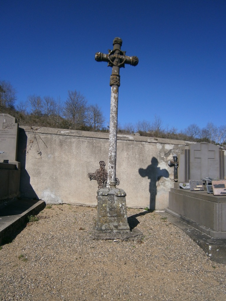 croix cimetière fohet